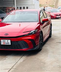 تۆیۆتا کامری